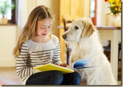 olvasó kislány_kutya