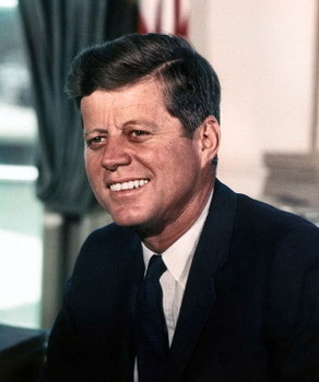 John_F._Kennedy,_White_House_color_photo_portrait_350x