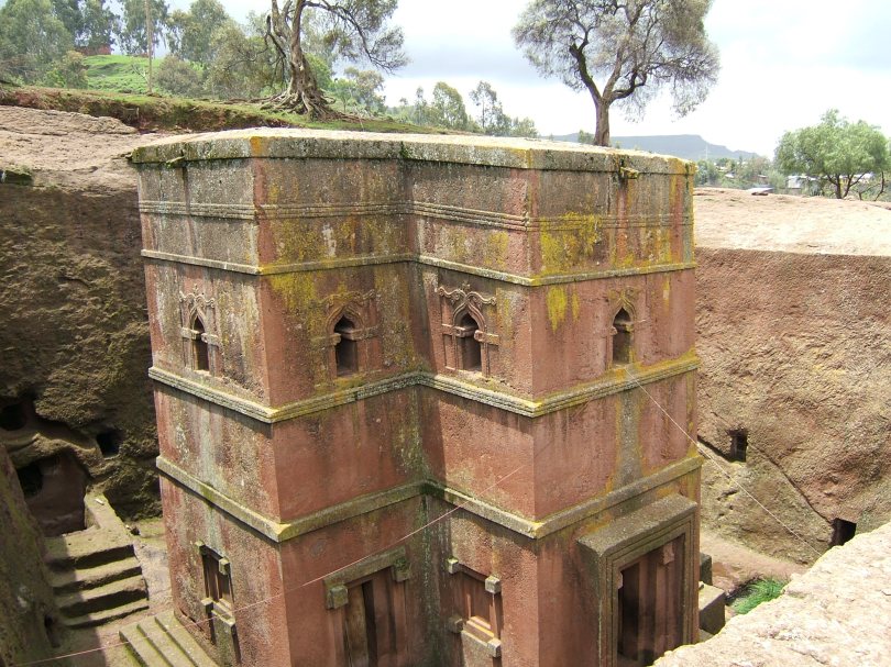 Bet_Giyorgis_church_Lalibela_01