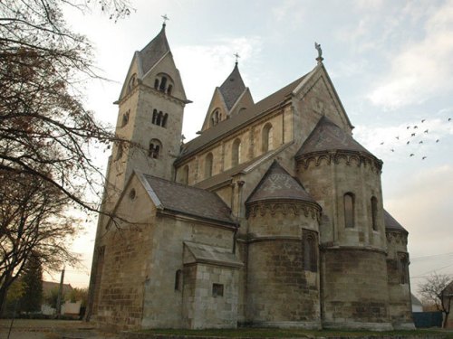 lébényi bencés templom