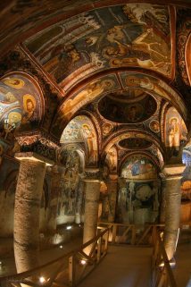 karanlik-kilise chuch