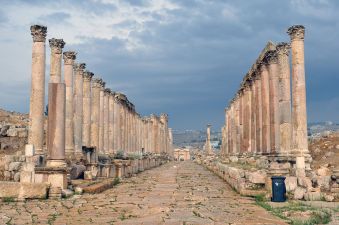 Colonnaded Street (oszlopos utca) , gerasa Colonnaded Street, Jerash