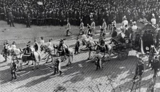 kuruv vezérek újratemetése, 1906