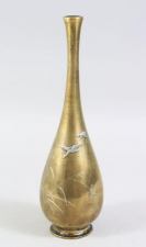 Bronz vase from Meiji era