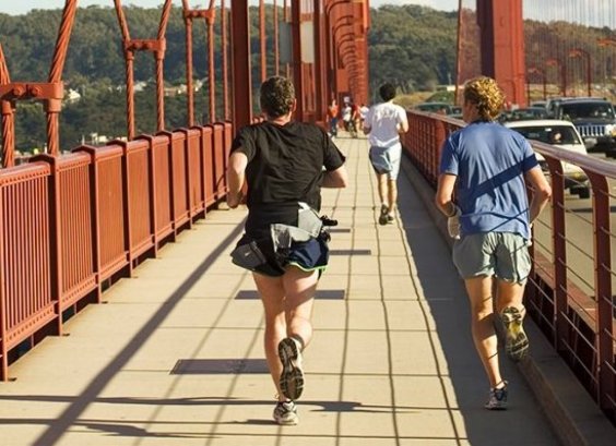 Joggers on Golden Gate