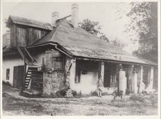 Workers' apartment in the early 20th century