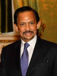  Sir Hassanal Bolkiah Mu'izzaddin Waddaulah