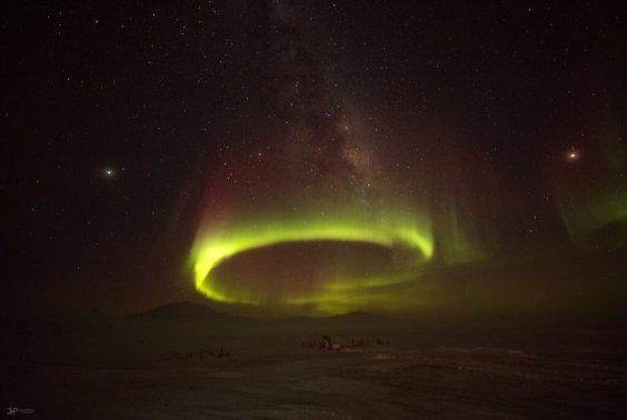 polar light in Antarctica