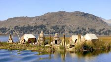 uros-lake-titicaca-mystery
