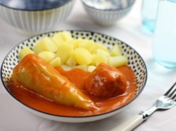 Traditional stuffed peppers