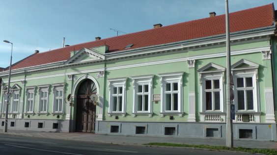 Debrecen. A Csokonai szülőháza helyén álló cívis ház (Forrás: MTVA) Debrecen. A Csokonai szülőháza helyén álló cívis ház (Forrás: MTVA)