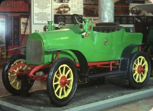 Csonka-féle postaautó
(fotó: Gottl Egon)