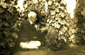 Mathiász JánosMathiász János (Ádámfölde, 1838. február 22. – Kecskemét, 1921. december 3.)