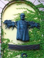 gróf Széchenyi István szobra